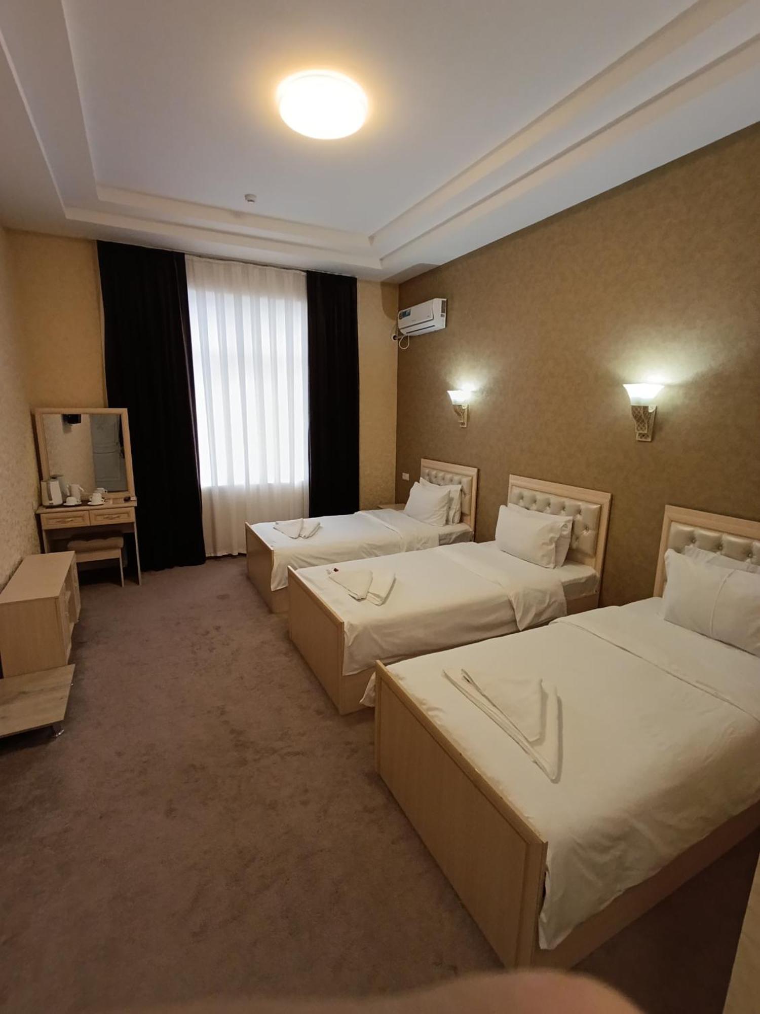 Grand Karavan Hotel Tashkent Exterior foto