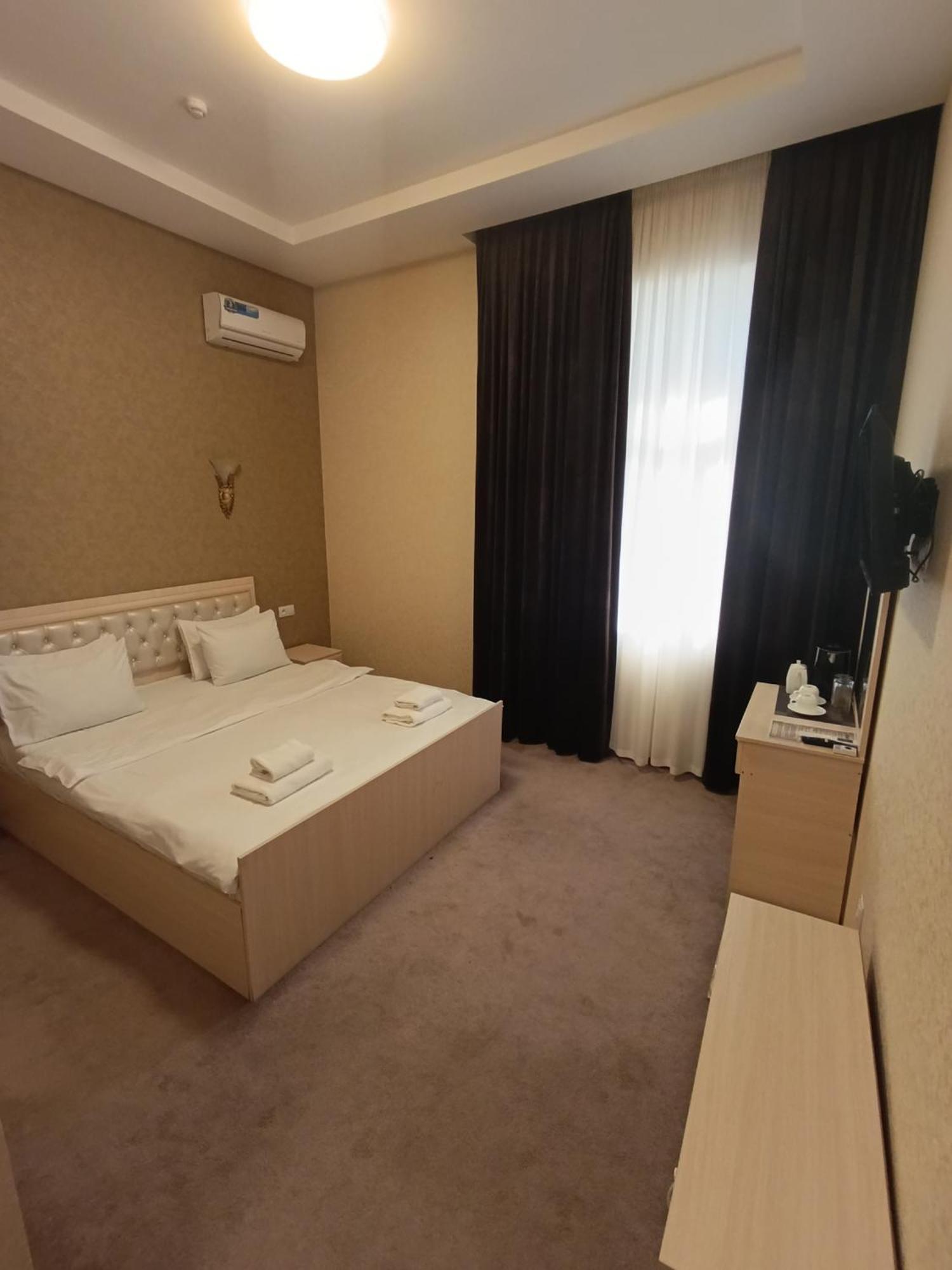 Grand Karavan Hotel Tashkent Exterior foto